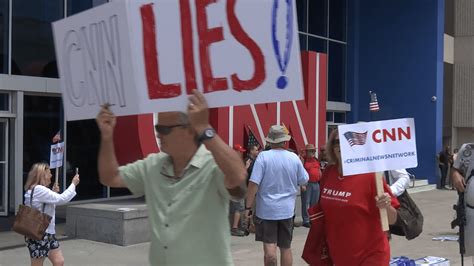 https eaglerising.com 44831 watch-anti-fake-news-protest-against-cnn-in-atlanta|Freedom of Speech and Regulation of Fake News .